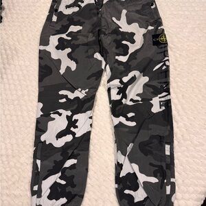 Supreme- Stone Island Black and Gray Camo Cargo Pants